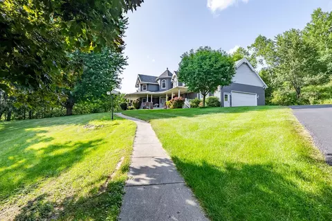 Exterior - n5590 Moos Road, Onalaska, WI 54650 photo 4 of 13