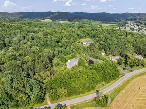View/Area - n5590 Moos Road, Onalaska, WI 54650 photo 5 of 6