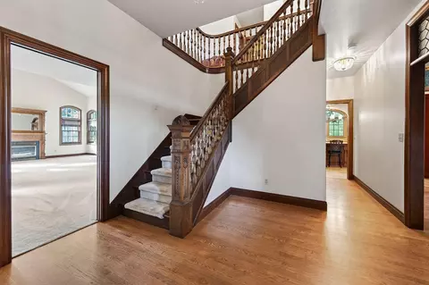 Entry Way - n5590 Moos Road, Onalaska, WI 54650 photo 2 of 6