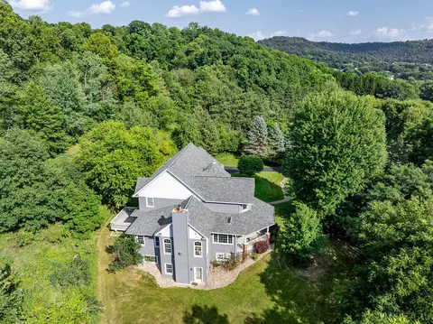 View/Area - n5590 Moos Road, Onalaska, WI 54650 photo 2 of 6