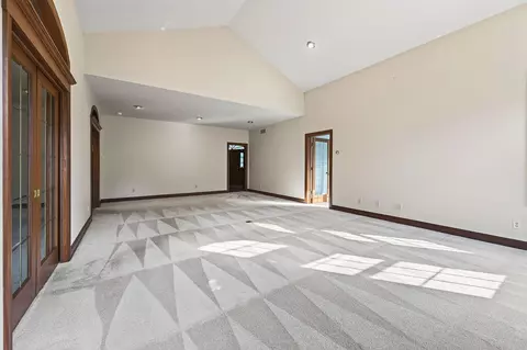 Living - n5590 Moos Road, Onalaska, WI 54650 photo 4 of 6