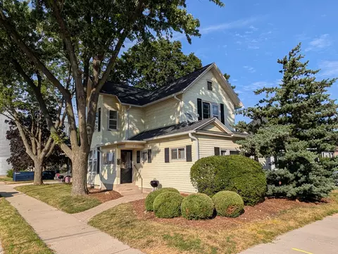 248 W Chestnut #516 KENDALL ST, Burlington, WI 53105