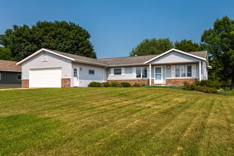 2608 Lakeshore, Campbell, WI 54603