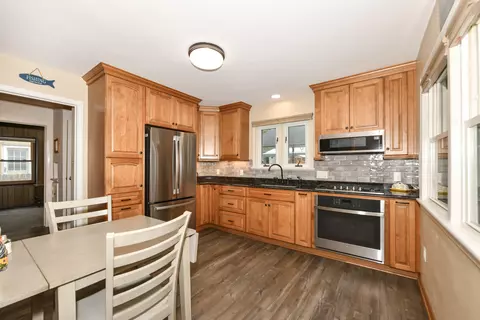 2777 N 81st, Milwaukee, WI 53222