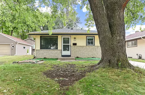 3746 S 92nd, Milwaukee, WI 53228