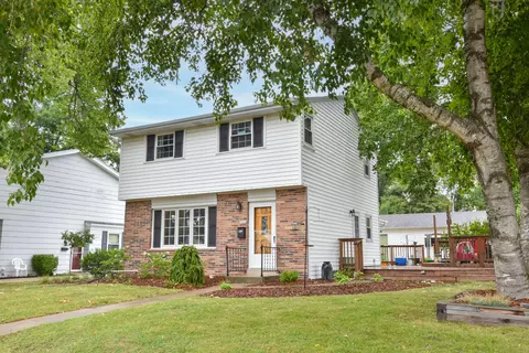 1400 Manitowoc, South Milwaukee, WI 53172