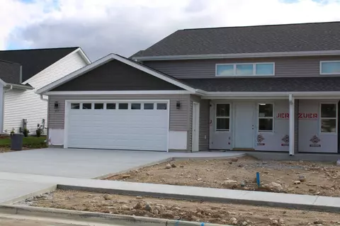 937 Drumlin, Kewaskum, WI 53040
