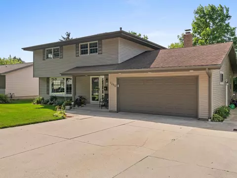 1255 Castle, Sheboygan, WI 53081