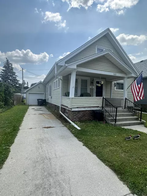 1029 Geele, Sheboygan, WI 53083