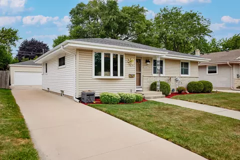 2822 Orchard, Racine, WI 53405
