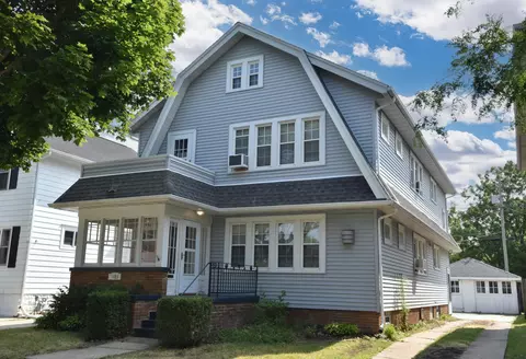 1025 Arthur, Racine, WI 53405