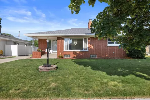 3544 21st, Kenosha, WI 53140
