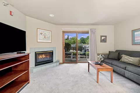 111 Center #235, Lake Geneva, WI 53147