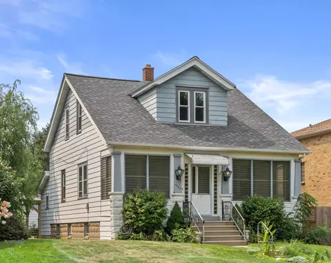 3745 S Whitnall, Milwaukee, WI 53207