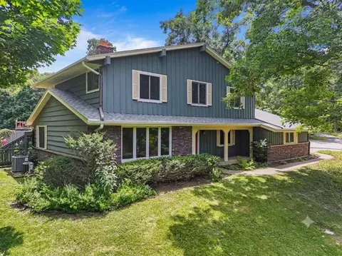 w3490 Oakwood Drive, Geneva, WI 53147