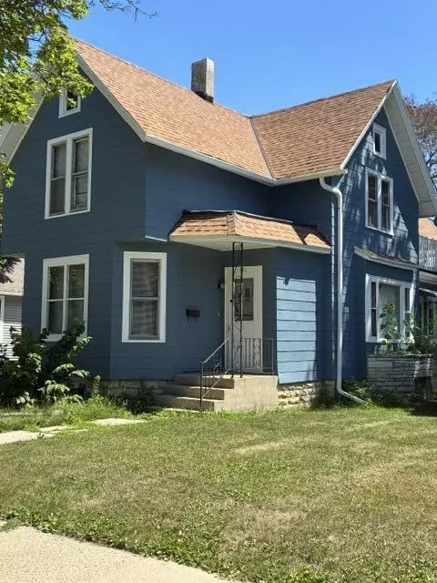 801 Oakland, Waukesha, WI 53186