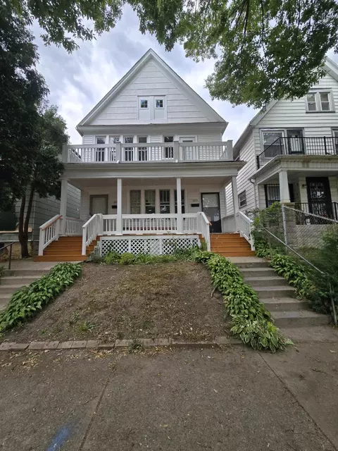 2833 N 18th #2835, Milwaukee, WI 53206