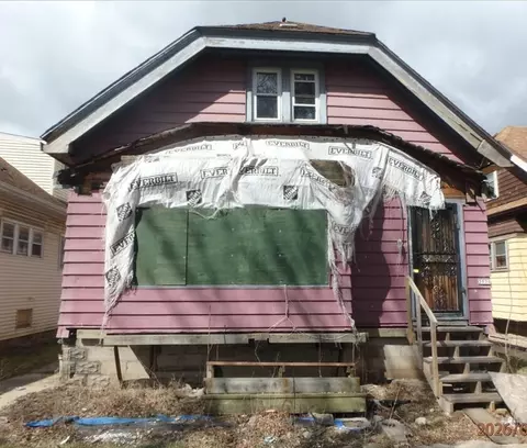 3931 N 24th, Milwaukee, WI 53206