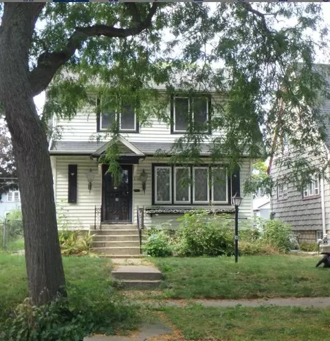 5451 N 36th, Milwaukee, WI 53209