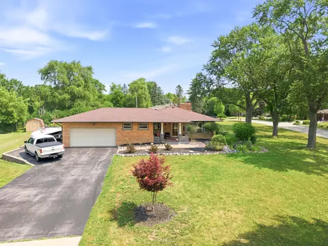 10400 W Pallottine, Greenfield, WI 53228