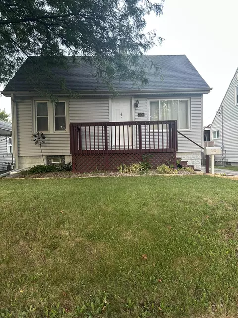 2606 S 67th, Milwaukee, WI 53219