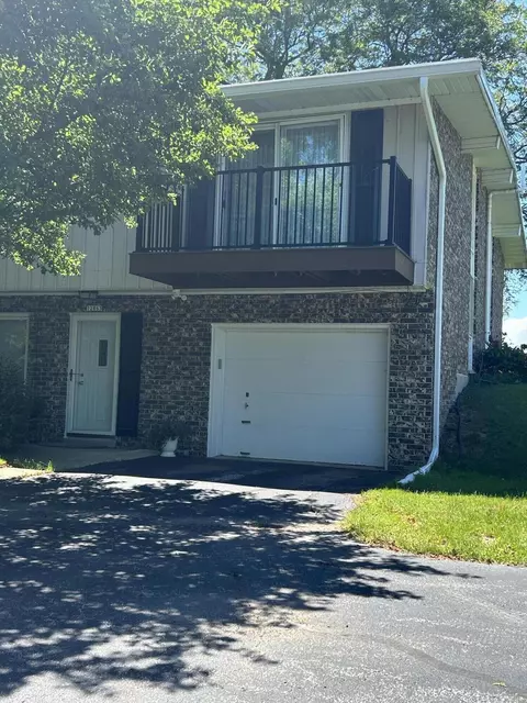 12863 N Colony, Mequon, WI 53097