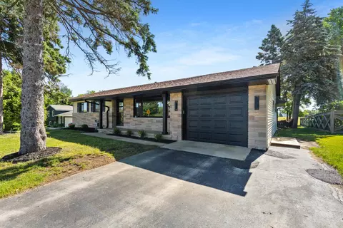 1858 East, Troy, WI 53120