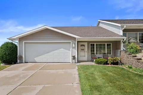 1220 Stillwater, Hartford, WI 53027