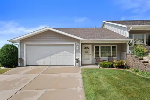 1220 Stillwater, Hartford, WI 53027