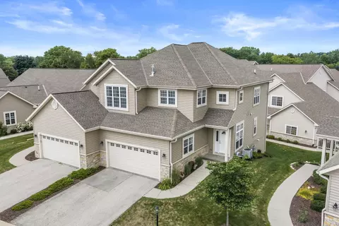 21842 S Weather Edge #232, Lannon, WI 53046