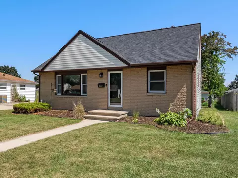 1603 Delores, Green Bay, WI 54304
