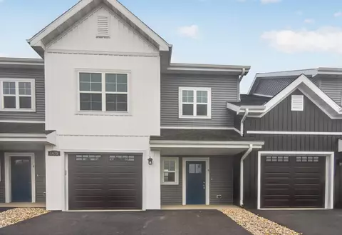 1675 Reigle #5, Kewaskum, WI 53040
