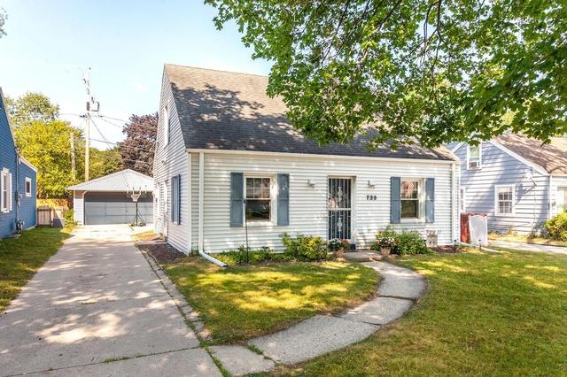 735 N 112th, Wauwatosa, WI 53226