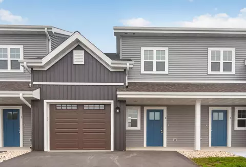 1675 Reigle #6, Kewaskum, WI 53040