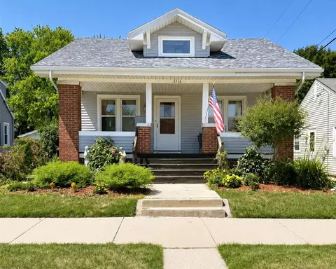 2214 S 16th, Sheboygan, WI 53081