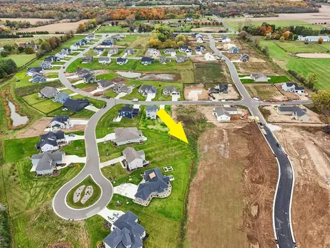 Lt75 Red Holly, Germantown, WI 53022