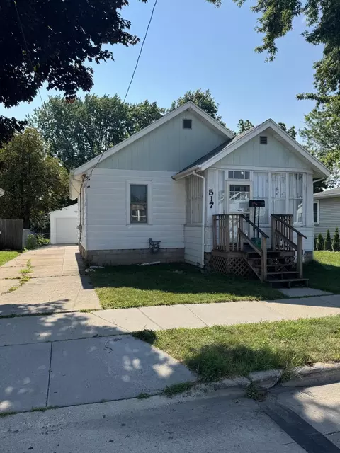 517 S Baird, Green Bay, WI 54301