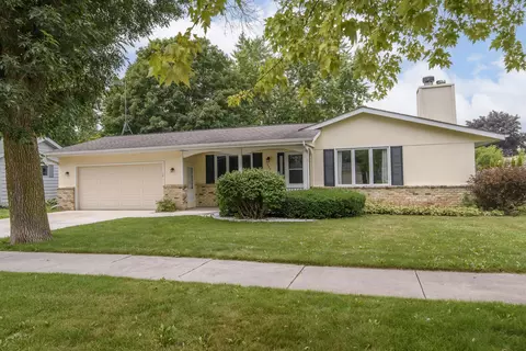 1527 N Holden, Port Washington, WI 53074