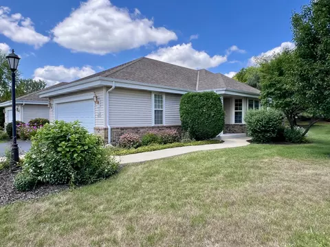 w141n9757 Knollcrest, Germantown, WI 53022