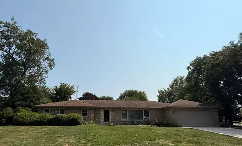 3827 Maryland, Elmwood Park, WI 53405