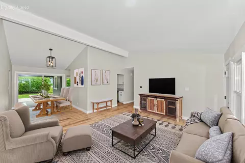 4460 Glenway, Wauwatosa, WI 53225