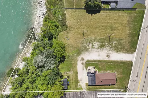 0000 Sheridan, Somers, WI 53140