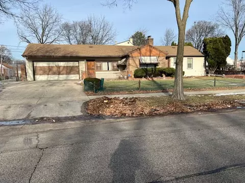 6006 W Hope, Milwaukee, WI 53216