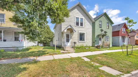1433 S 11th, Sheboygan, WI 53081