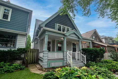 3007 S Superior, Milwaukee, WI 53207