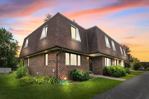 272 Karen, Hartford, WI 53027