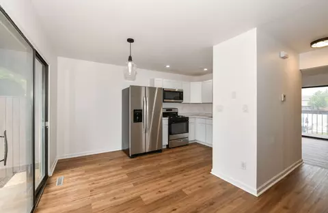 1631 W Edgerton #L, Milwaukee, WI 53221