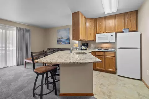 111 Center #239, Lake Geneva, WI 53147