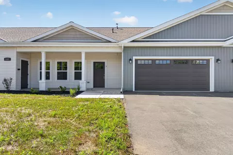1601 Wildlife #3, Kewaskum, WI 53040