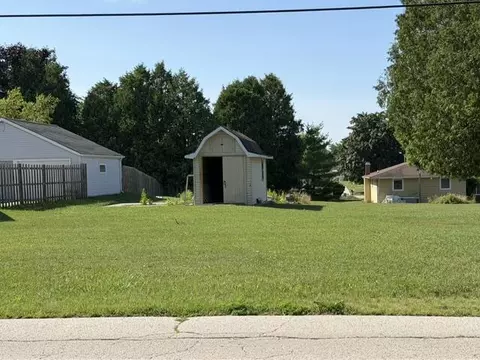 Lt1 Main, Sheboygan, WI 53083